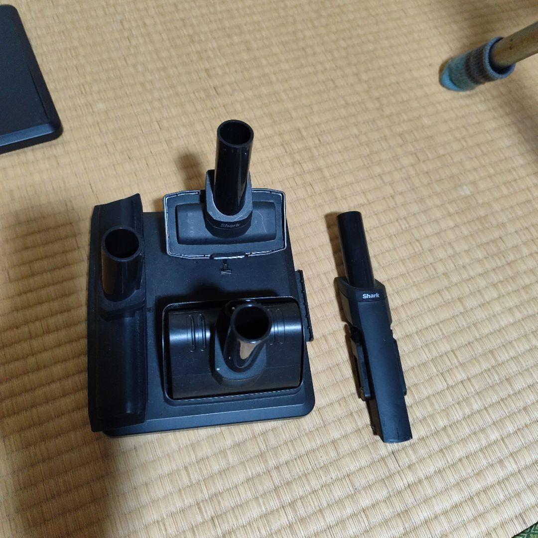 Shark シャーク コードレススティッククリーナー　CS601JBK
