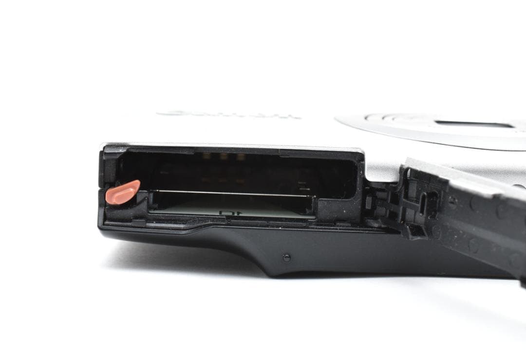 キヤノン　Canon PowerShot A2400 IS シルバー