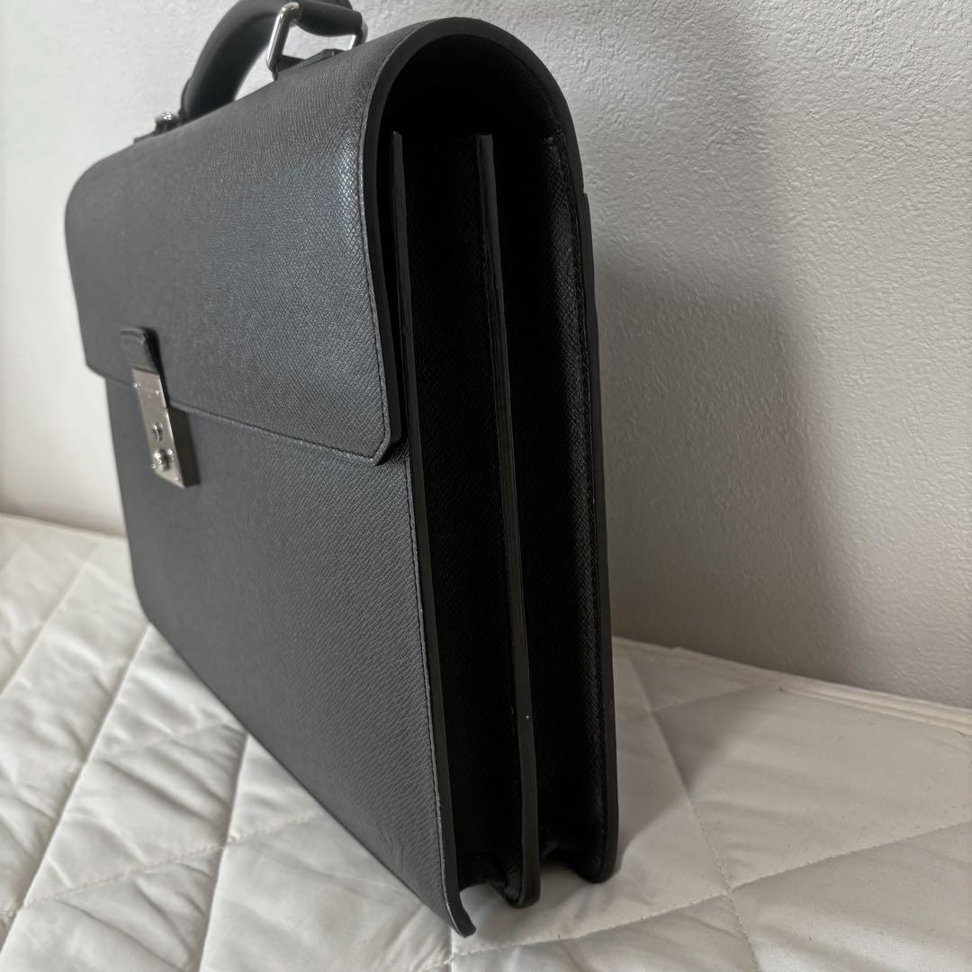 ルイ ヴィトン ビジネスバッグ ネオ ロブスト 2 アルドワーズ タイガ