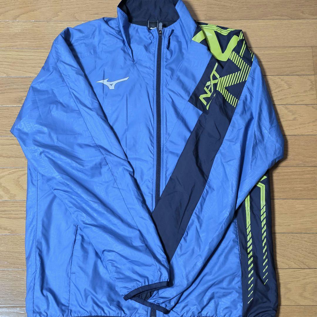 極美品　ミズノ NXT ブレスサーモ　ウィンドブレーカー上下セット