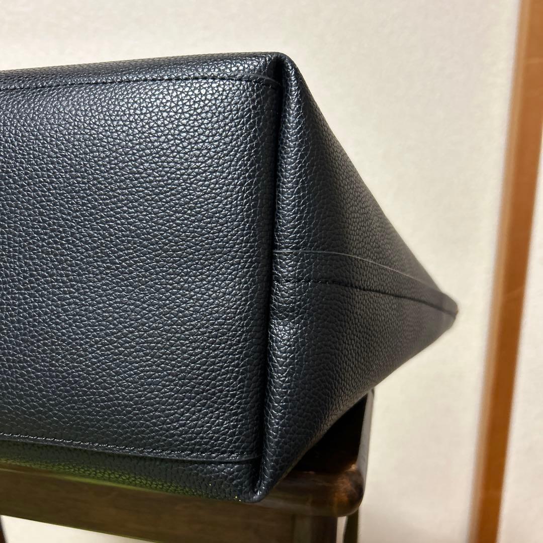 <土日限定値下げ>COACHコーチトートバッグ　ブラック