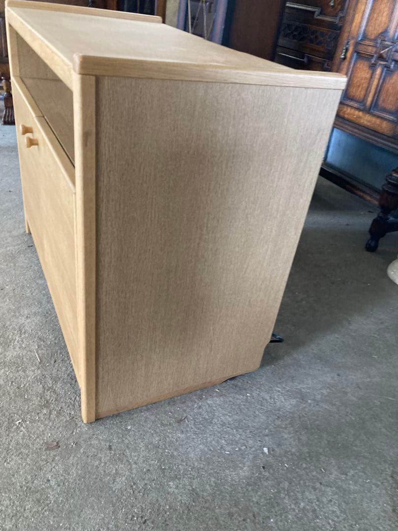 浜本工芸　キャビネット　収納扉付き　プリンター、電話台等　コンセント6口付き