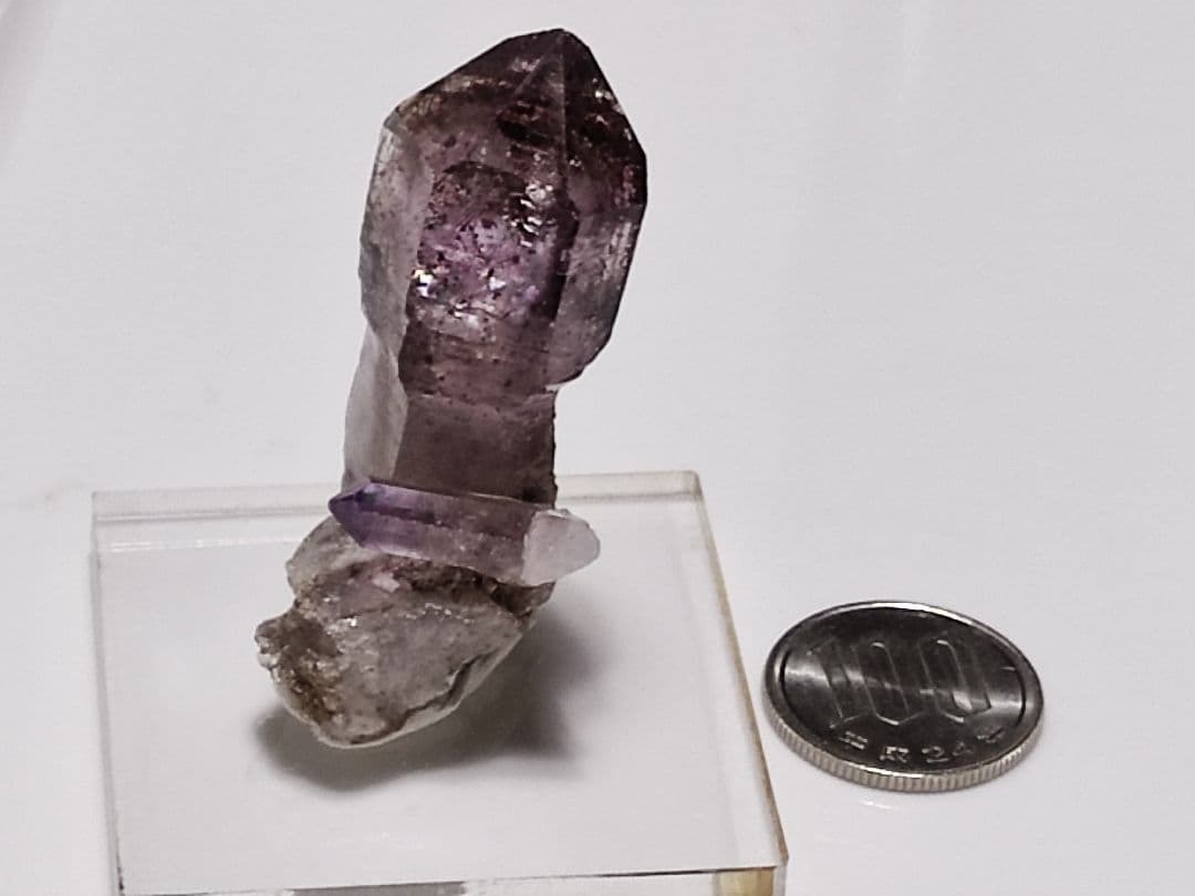 パワーストーン　天然石　原石　ジンバブエ産　アメジスト　29g　No.512