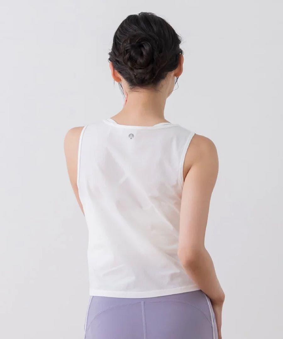 【SUKALA】ブラトップ付きペーパーライクタンクトップ