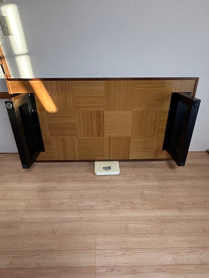 AKASE GROUP 株式会社 マスターウォール　ダイニングローテーブル