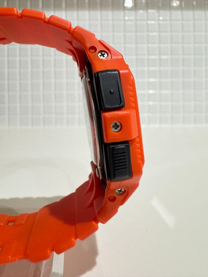 【美品】廃盤 カシオ G-SHOCK DW-D5500MR レスキューオレンジ