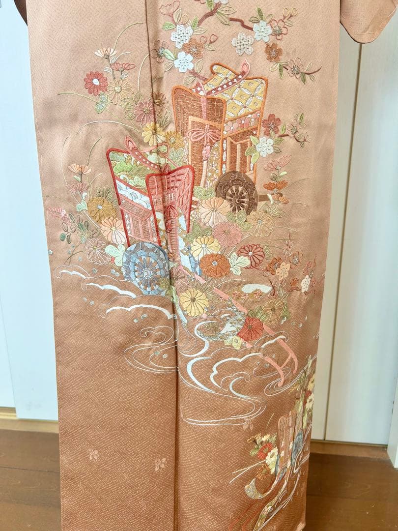 未使用　しつけ糸付き　豪華　総刺繍　正絹訪問着　フルセット4点　入学式　卒業式