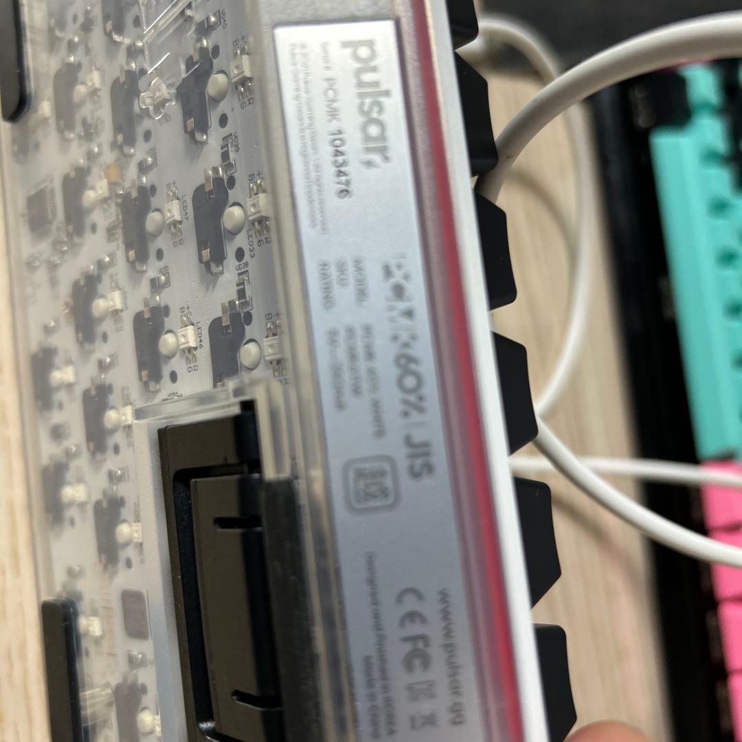 pulsar 60% JISキーボード 本体