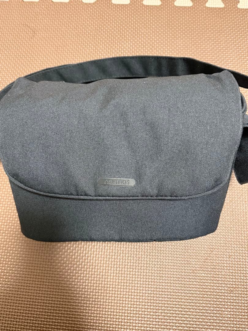 Canon EOS KISS X9iダブルレンズセット（ケース付き）