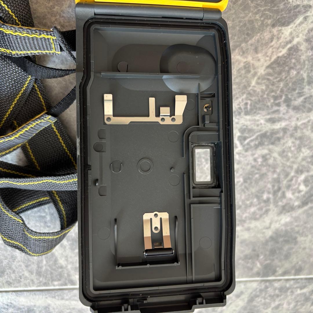 MINOLTA WEATHERMATIC DUAL 35 イエロー