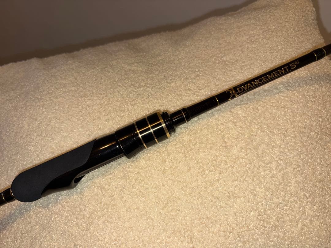 34 thirtyfour bcr-56 アドバンスメント56 サーティーフォー