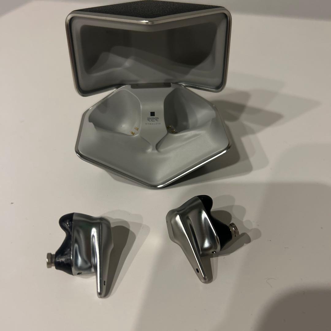 HiFiMAN ワイヤレスイヤホン Svanar wireless