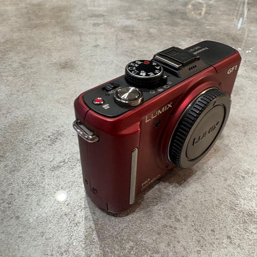 極美品　パナソニック LUMIX DMC-GF1 ボディ