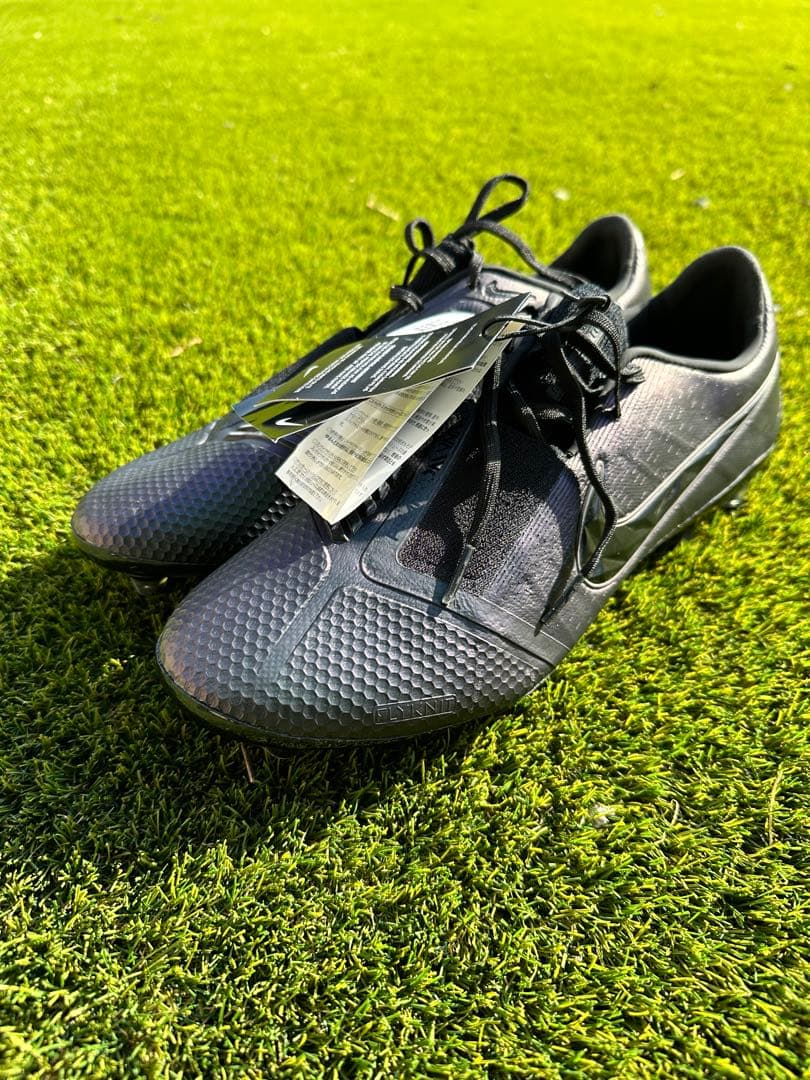 新品未使用タグ付きNIKE PHANTOM VENOM ELITE AG PRO