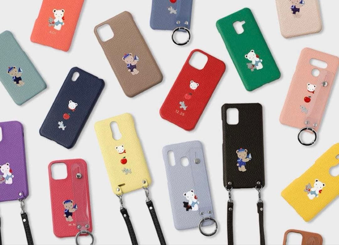 【新品 未使用】ファミリアiPhone16Proケース