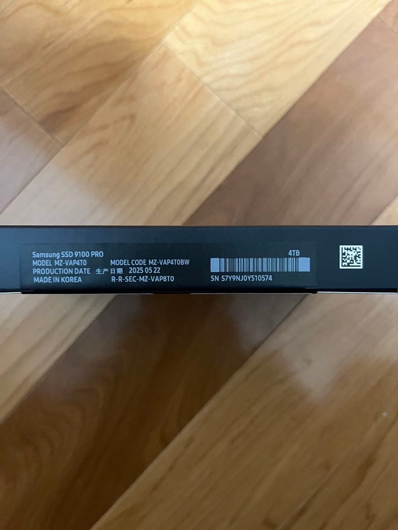 Samsung 9100 PRO 4TB 内蔵型SSD