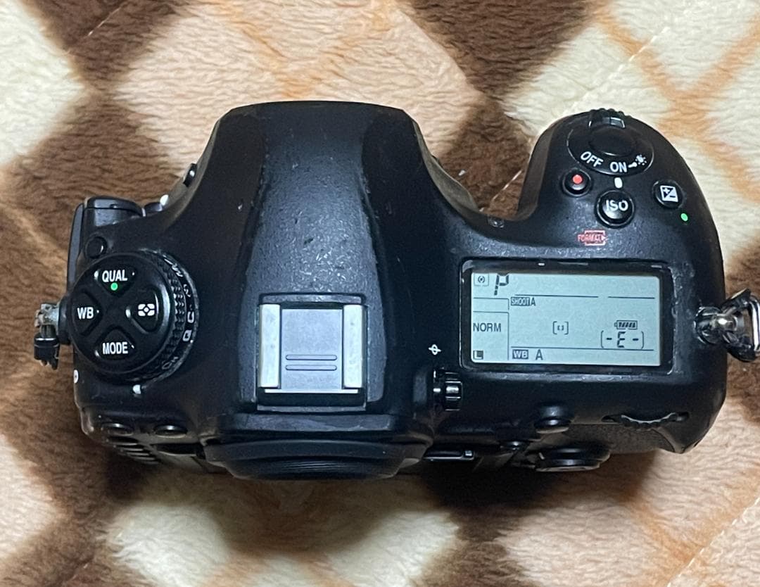 明日22時終了　美品 Nikon D850 ボディ ショット数 108,356枚