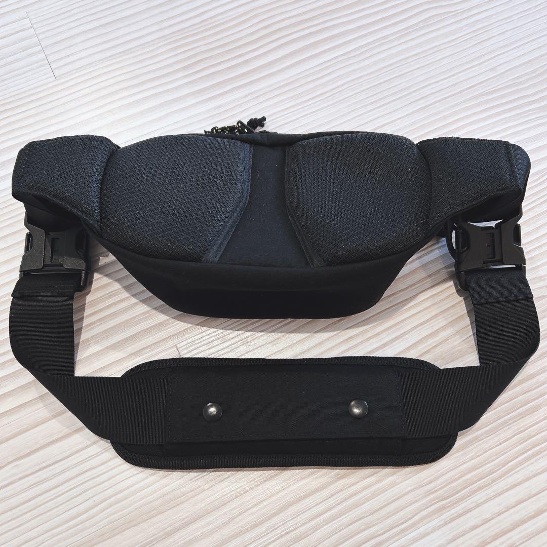 Hugoo ハグー ヒップシート 抱っこ紐 スリング ショルダーバッグ　大容量