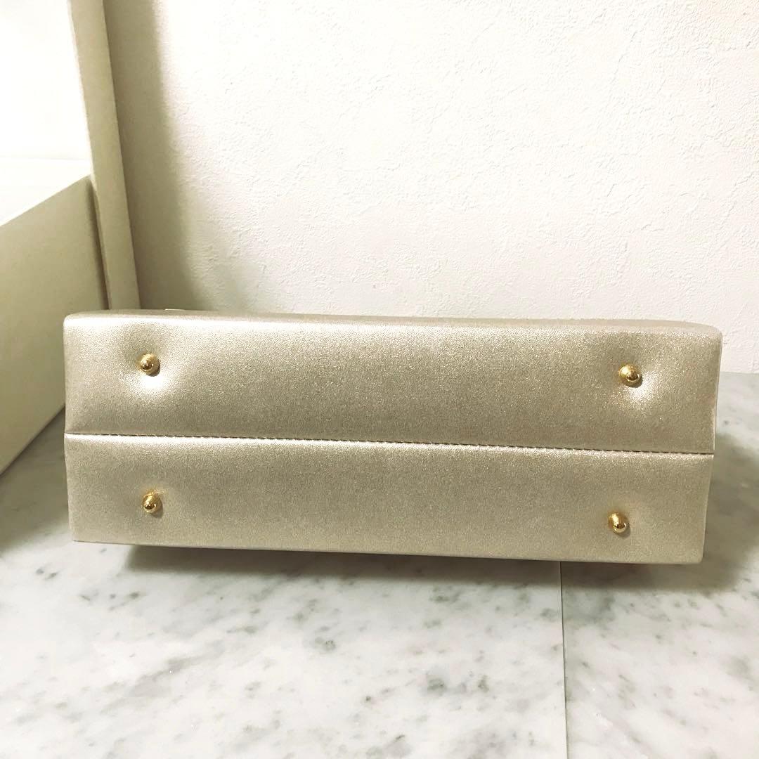 美品✨ローブデコルテ✨礼装用 草履 バッグ 高級生地使用　留袖