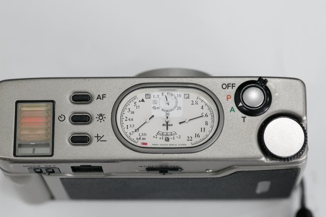 L*︎様 Nikon フィルムカメラ 35Ti　動作確認済み