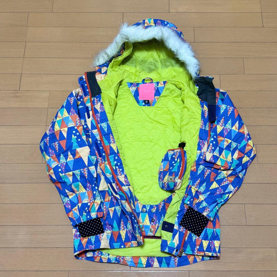 【美品】 ARG スノボウェア 上下セット Mサイズ レディース スキーウェア