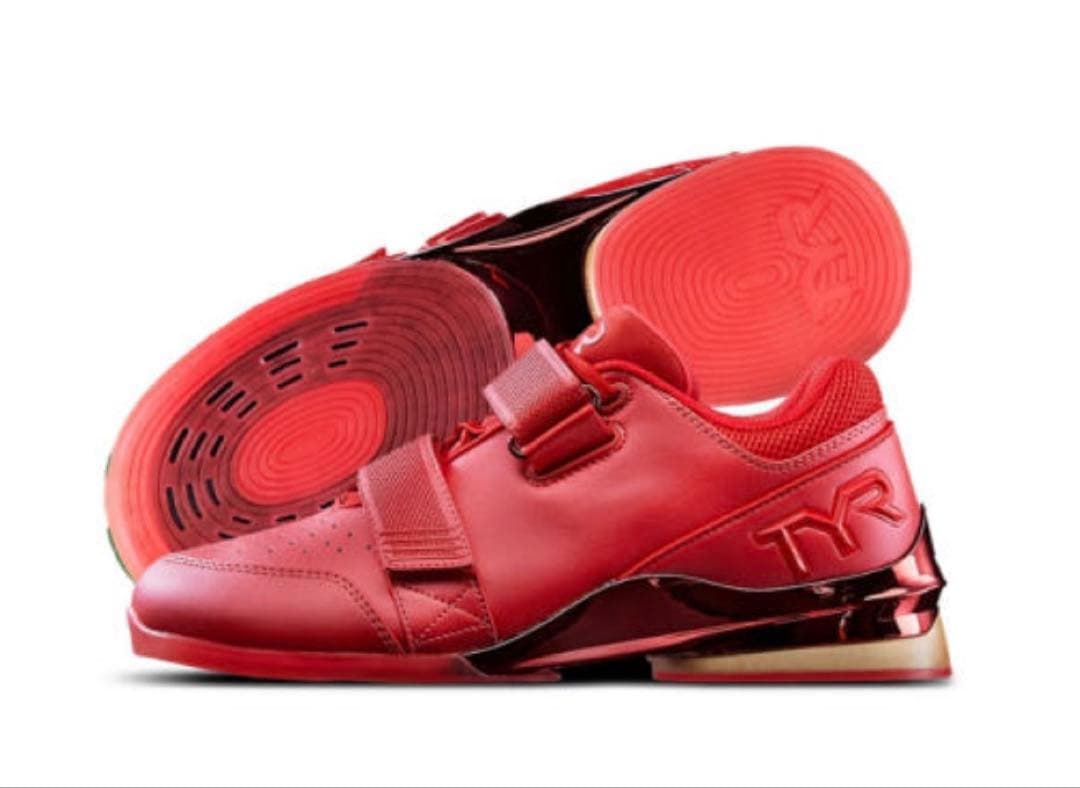 TYR TYRFORCE エリートカーボンリフター レッド サイズ 25.5cm