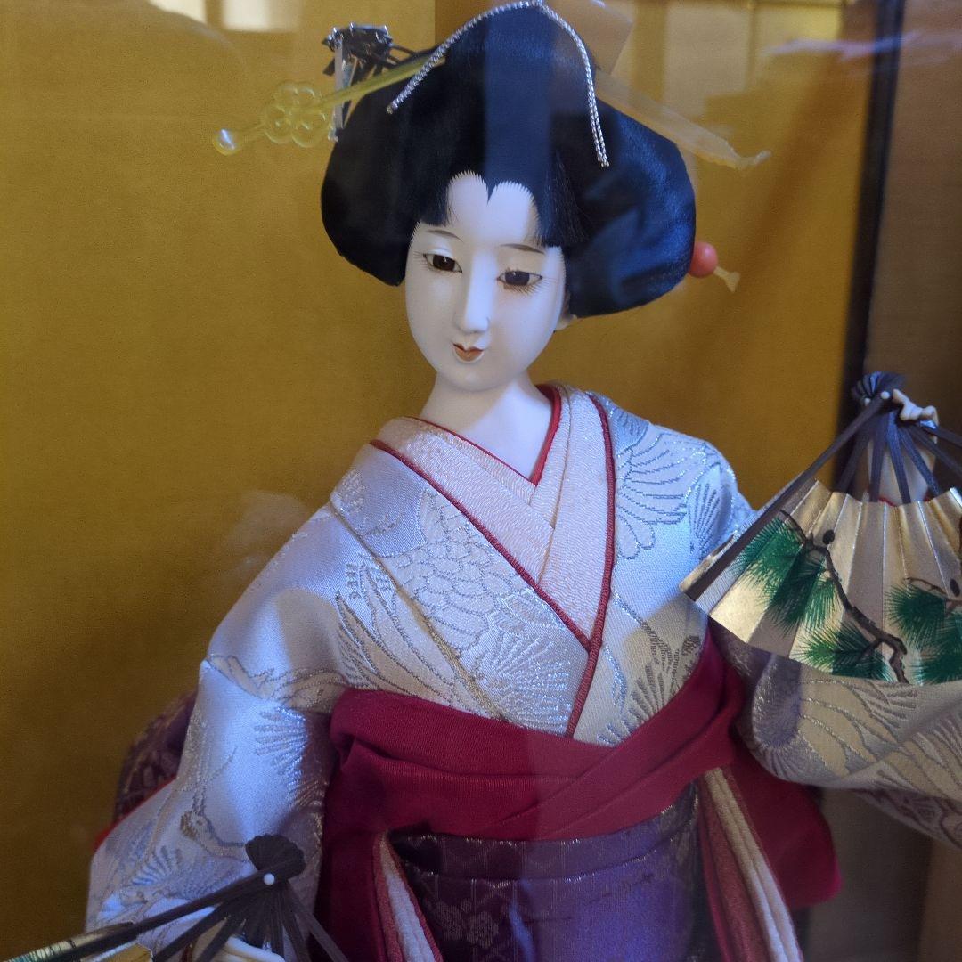 日本人形