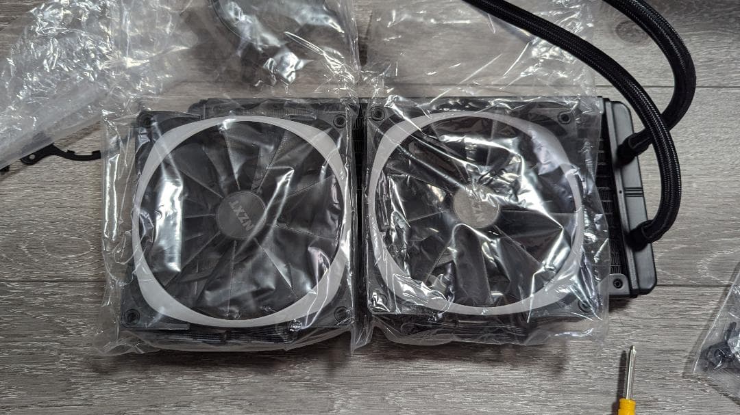 NZXT KRAKEN X63 RGB 280 中古品