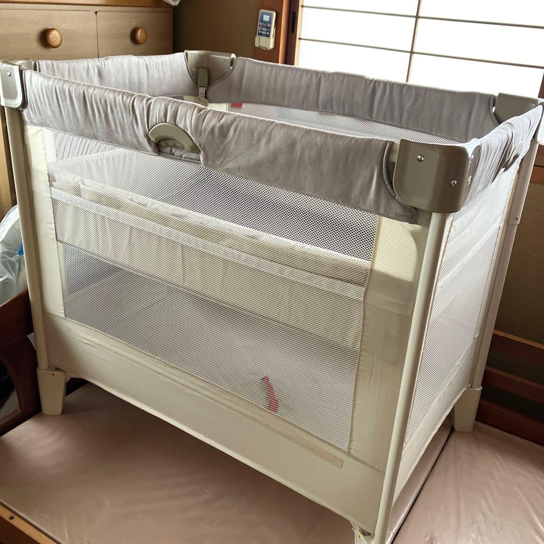 【超美品】アップリカ ココネル　エアープラスAB/ホワイトベージュ