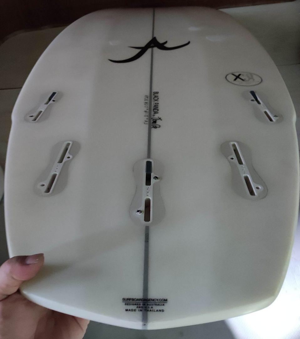 ●アロハサーフボードEPSブラックパンダBLACK PANDA5'8