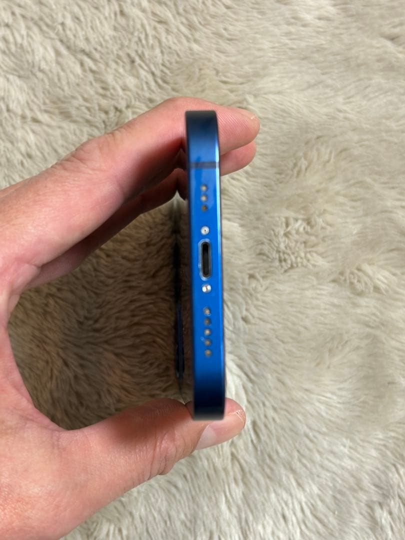 美品★ iPhone12本体　SIMロック解除、初期化済み　完動品