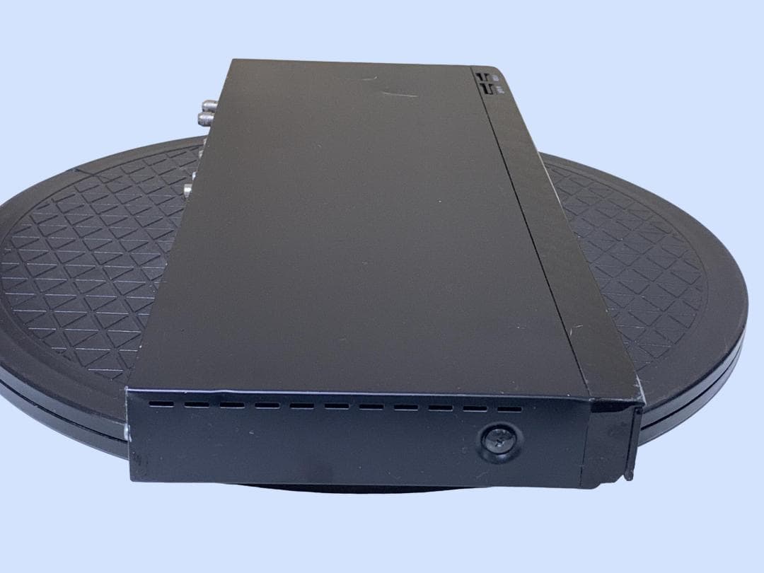 M8907 Panasonic パナソニック DMR-BRW1010