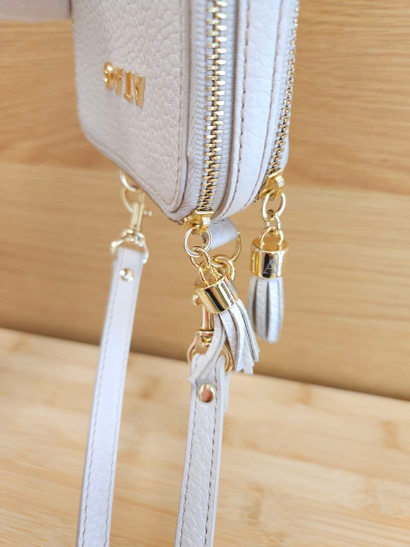 【未使用品】ATAO　アタオ　お財布ポシェット　アイビスホワイト