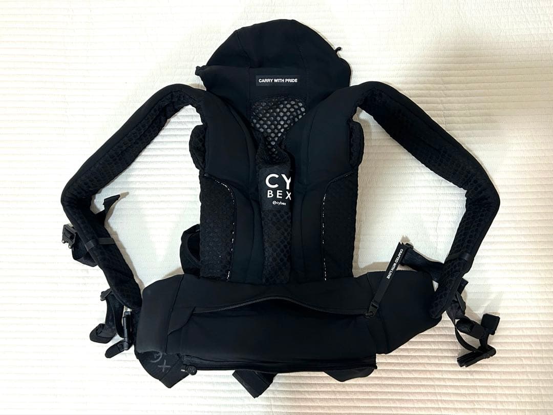 試着のみ⭐︎新品未使用・匿名配送 ⭐︎Cybex 抱っこ紐