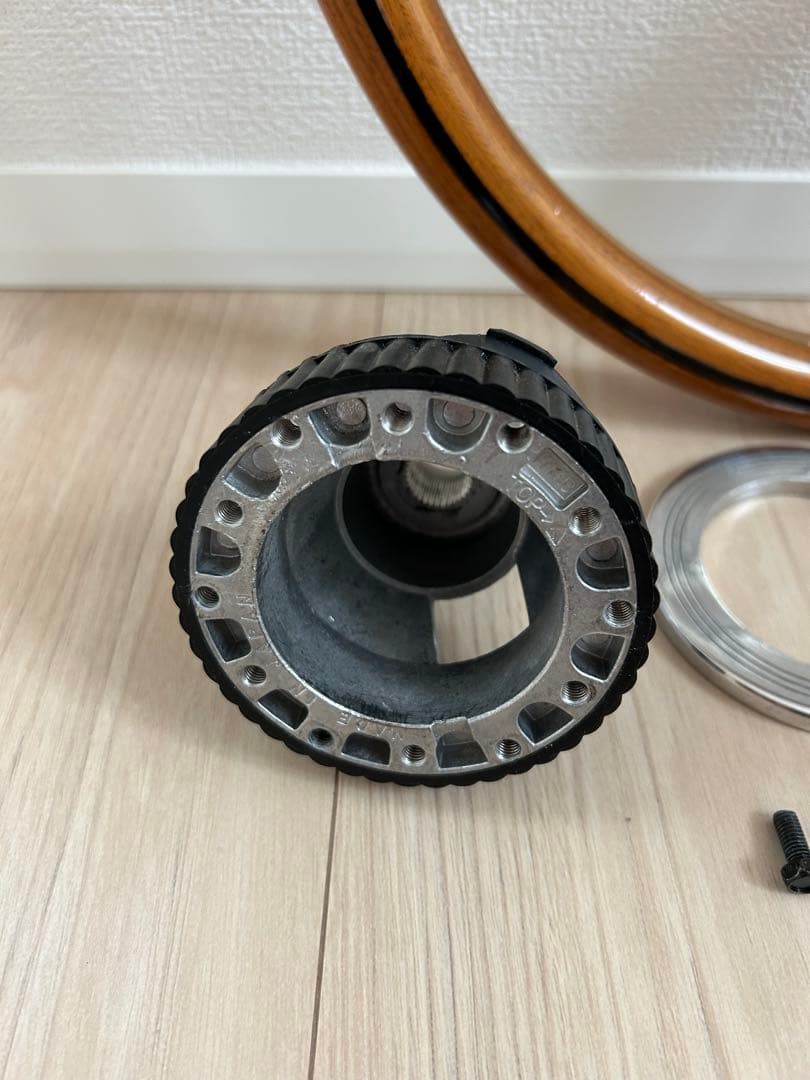 NARDI ナルディ　ウッドハンドル　36π