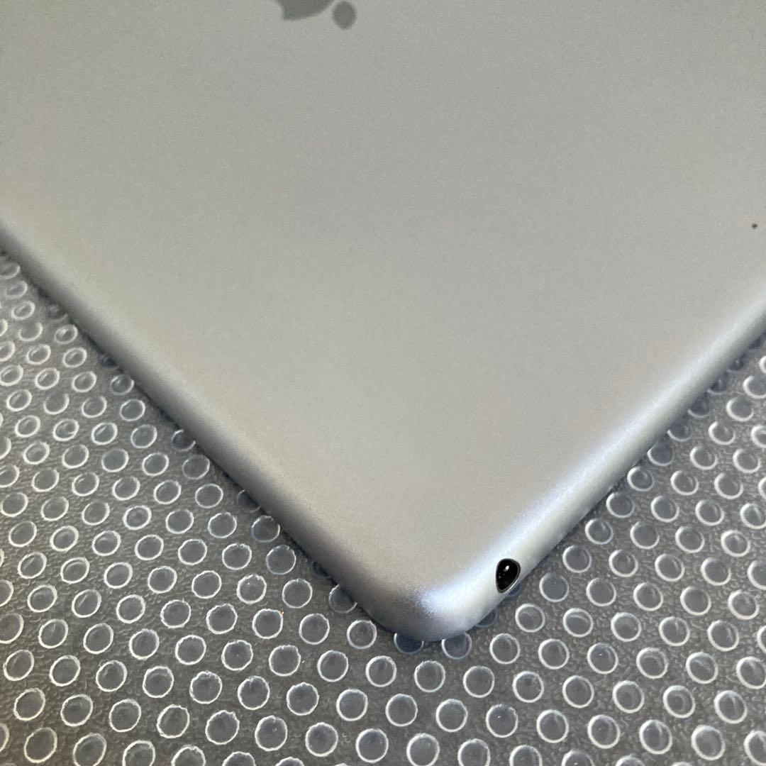 96 電池良好☆比較的美品☆iPad6 第6世代 32GB WIFIモデル☆