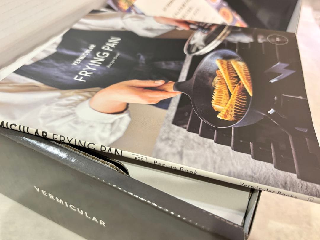 バーミキュラ フライパン 20cm + 専用ガラスリッド 20cm