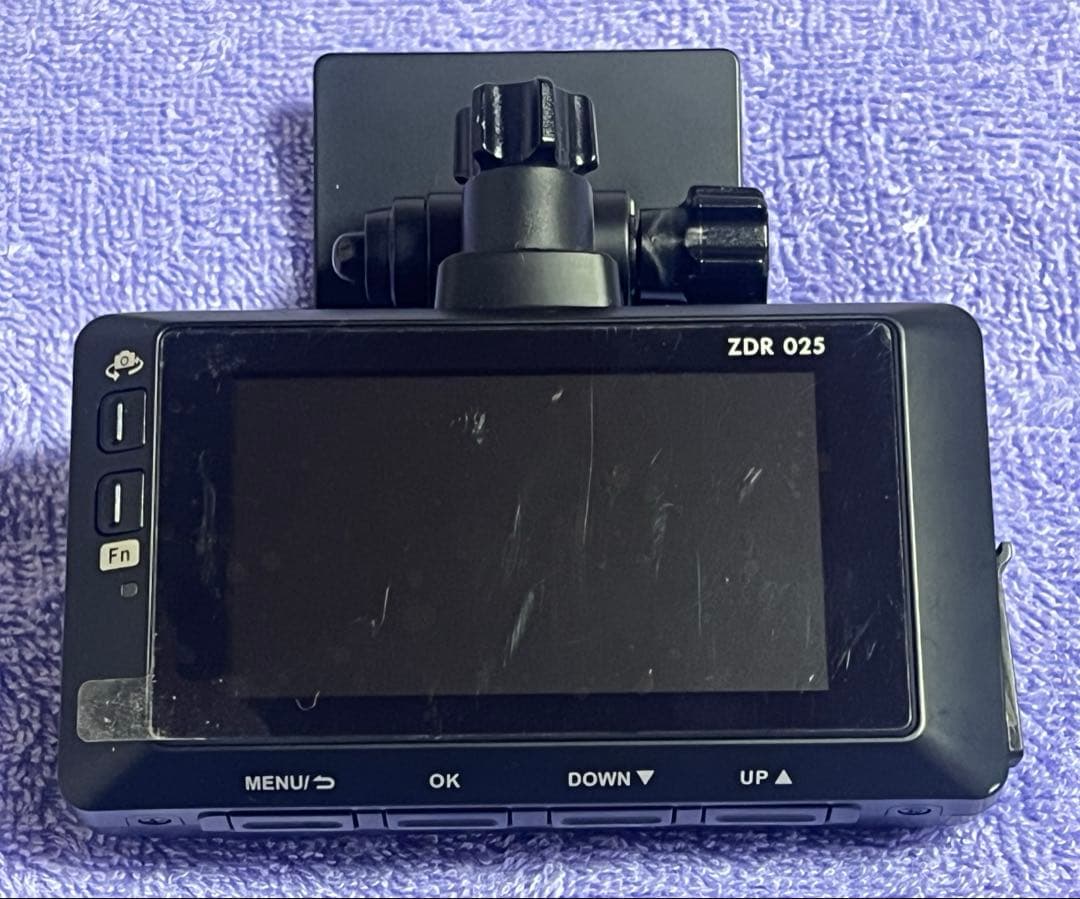 コムテックZDR−025 ドラレコ　前後カメラ　駐車監視機能コード