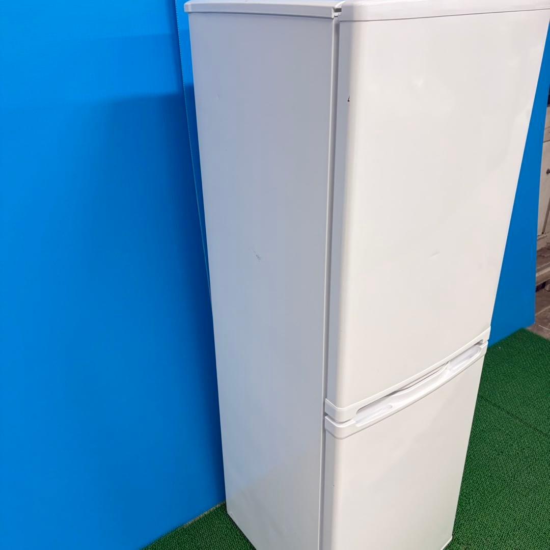 650 2024年製　冷蔵庫　最新　100L強　小型　一人暮らし　右開き　2ドア