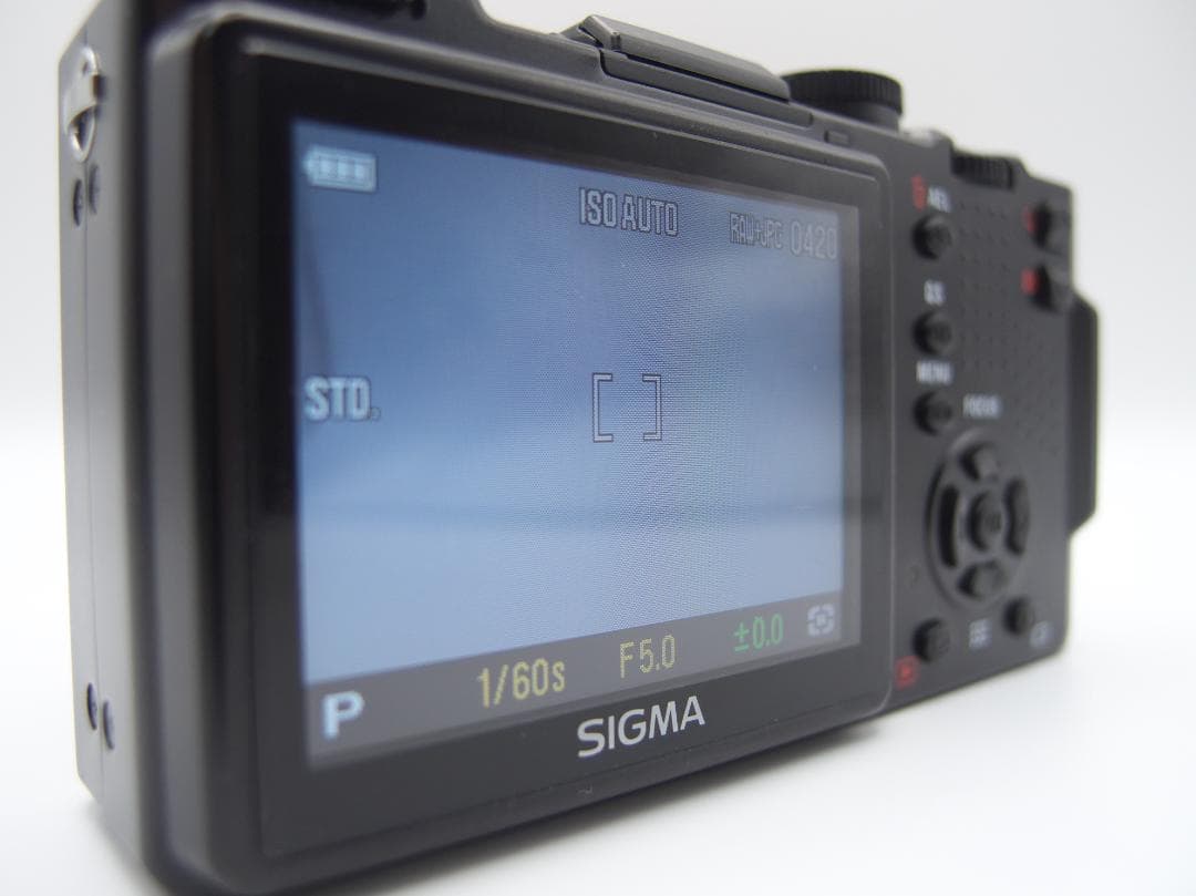 シグマ　コンデジ　SIGMA DP1x