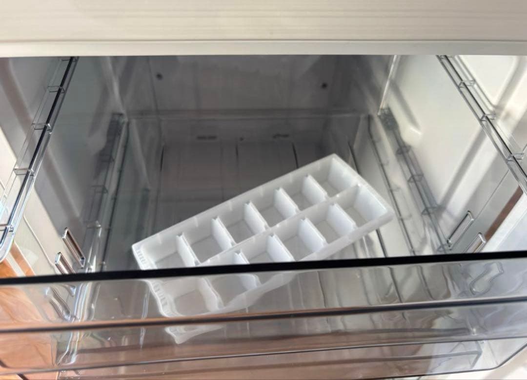 女性オーナー　美品　2024年製　スリム幅　Haier 148L 2ドア 冷蔵庫