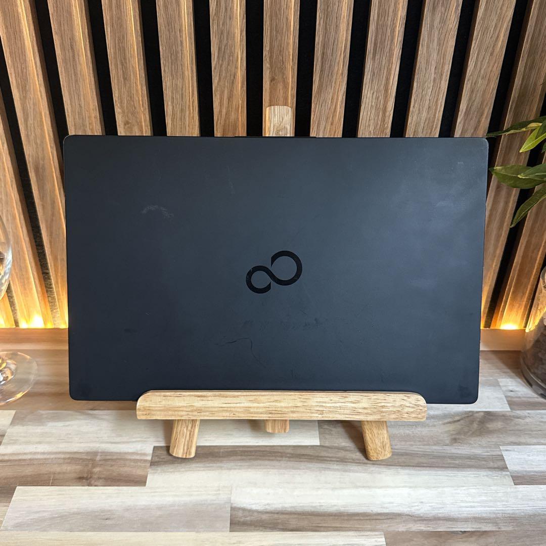 2022年モデル‼️LIFEBOOK☘️第12世代☘フルHD☘️人気ノートパソコン