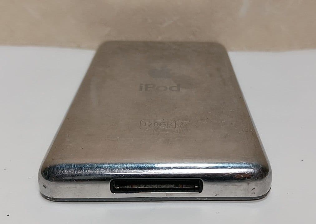 アップル iPod Classic A1238 120GB ジャンク