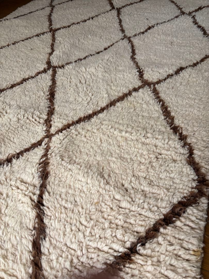 モロッコ製　ベニワレン　ラグ