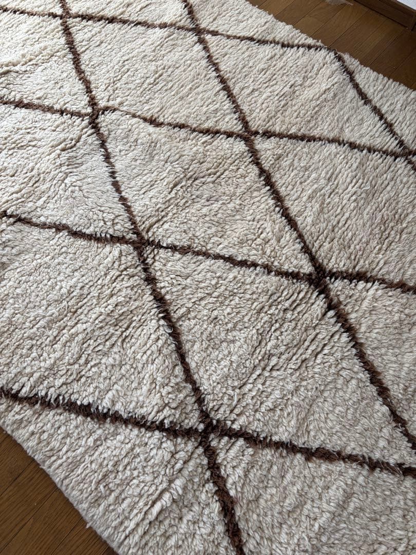 モロッコ製　ベニワレン　ラグ