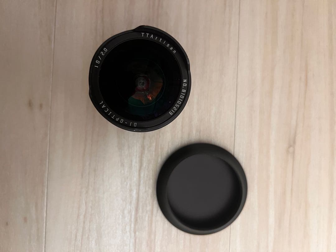 SONY α6000、（TTArtisan 10mm F2 レンズ付き）