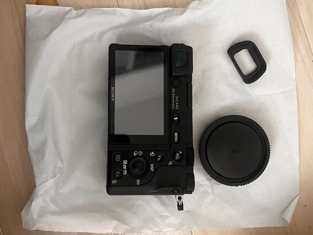 SONY α6000、（TTArtisan 10mm F2 レンズ付き）