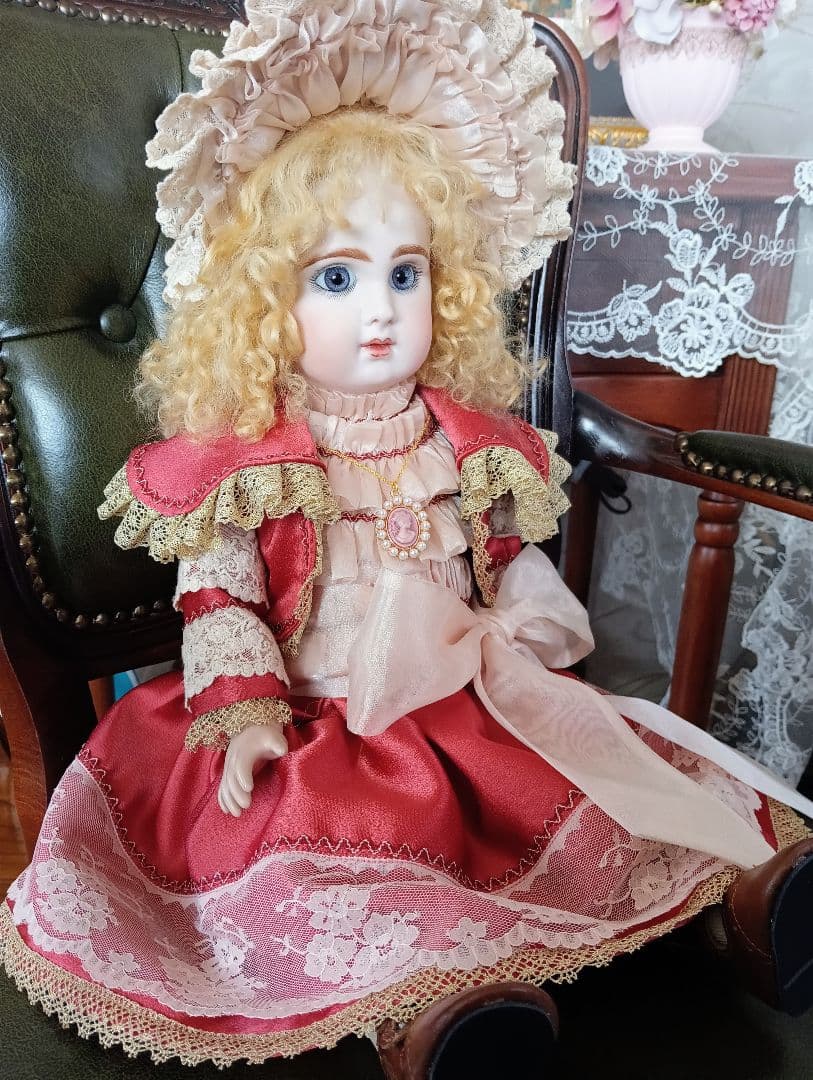 ビスクドール　♥ビクトリアンスタイル のジュモー　ヴァイオレットの眼差し♥