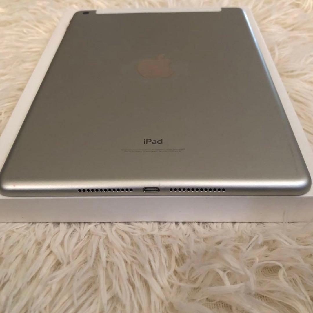 【1/1販売終了】iPad 第5世代 128GB SIMフリー 【すぐ発送】