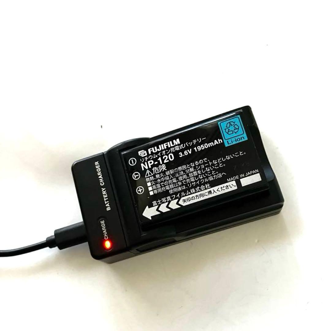 Fujifilm FinePix F10 デジタルカメラ